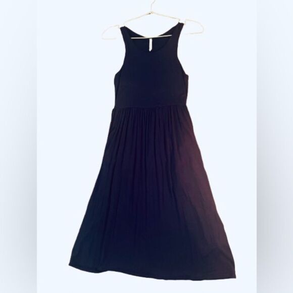 Bellamie Navy Ruched Halter Sundress - Picture 5 of 5